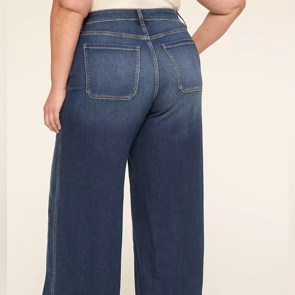 Women's Plus Size Wide Leg Jeans